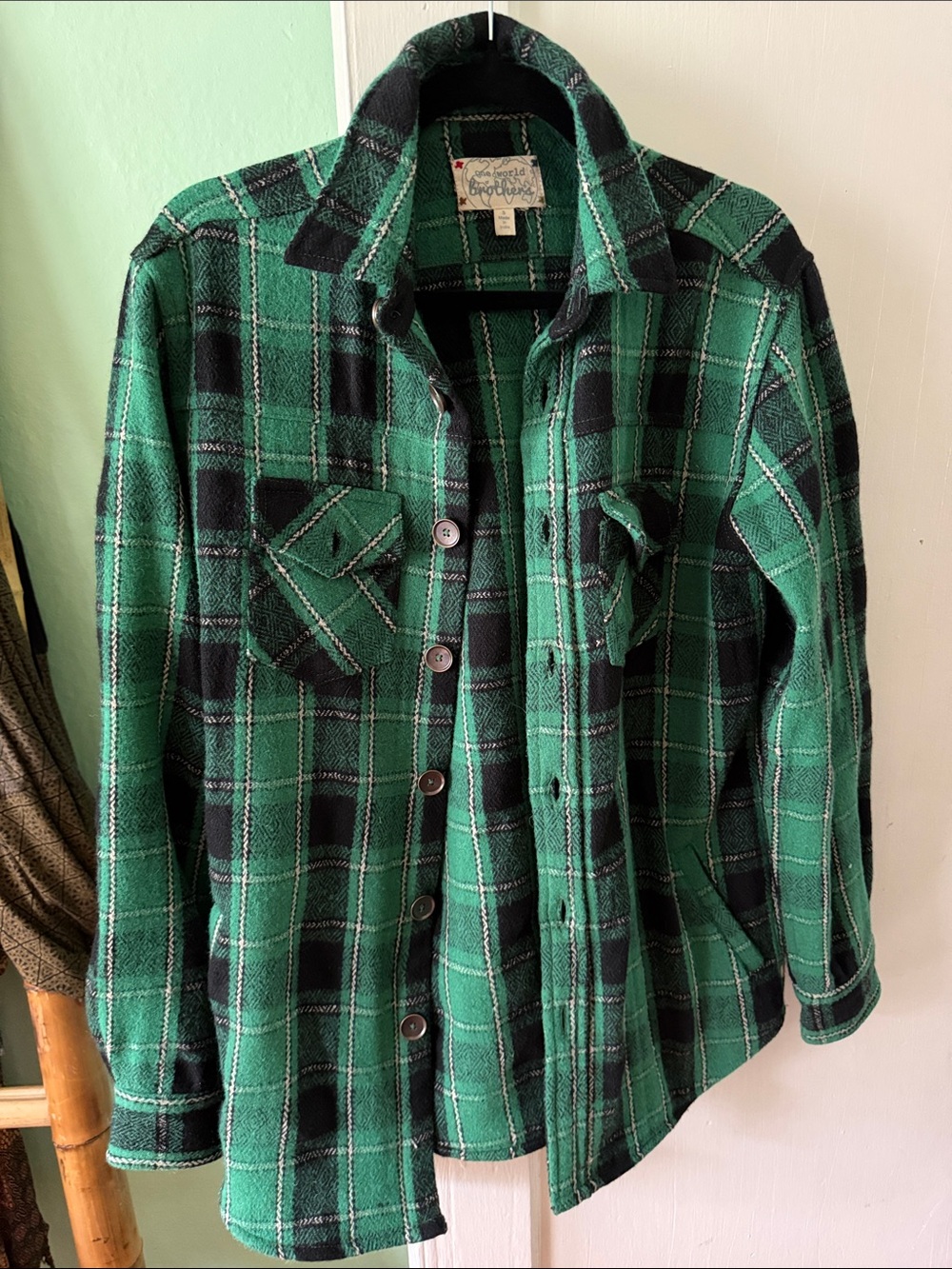 One World Brothers barand size small Green and Black Plaid Button-Up Shacket.